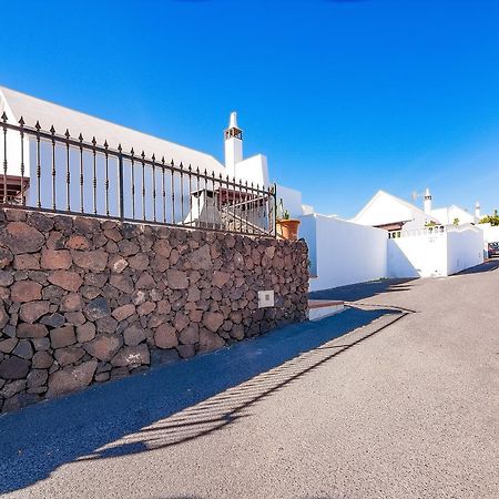 Villa Tías Eksteriør billede