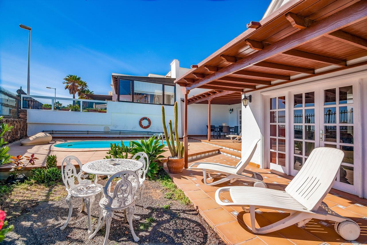 Villa Tías Eksteriør billede