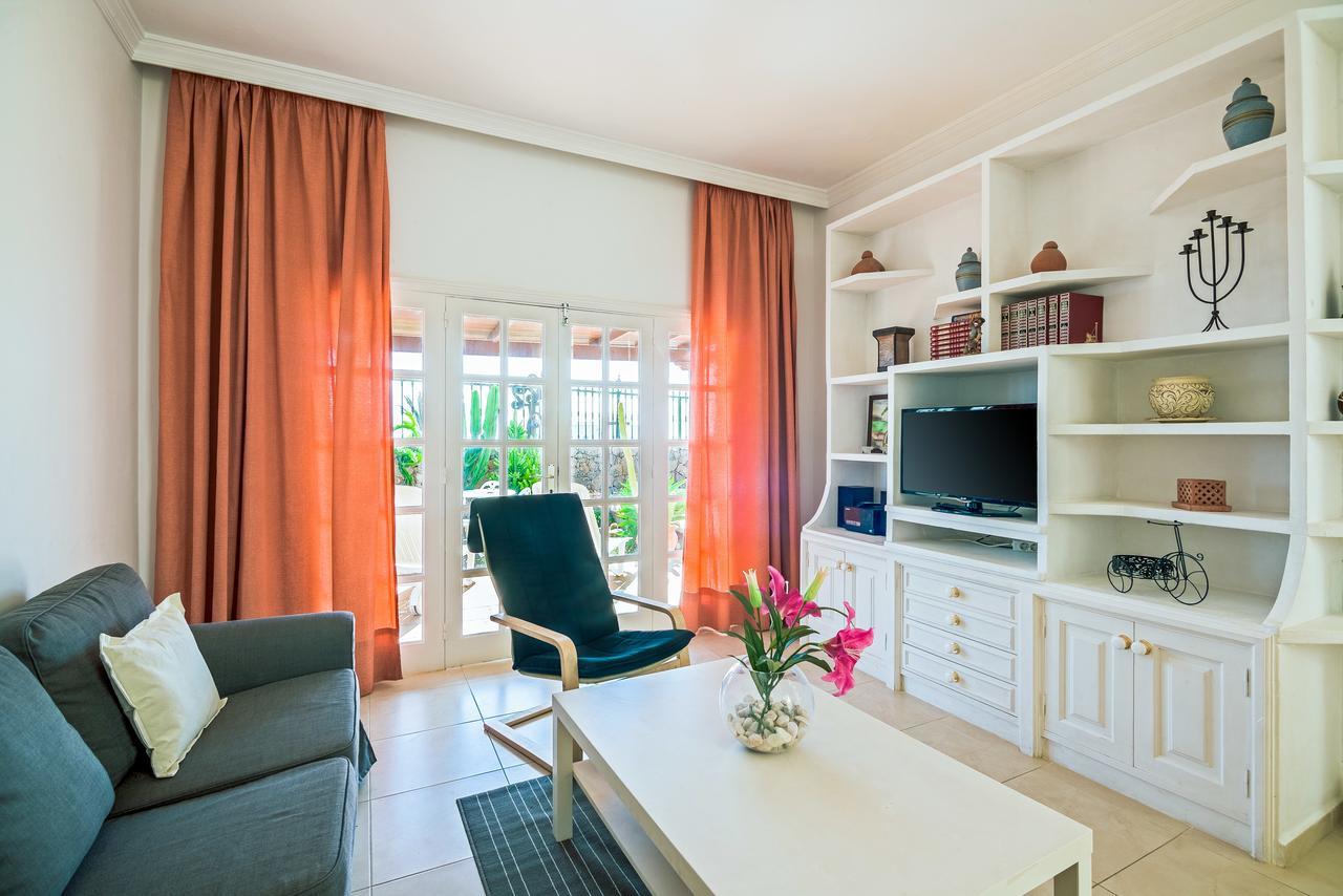 Villa Tías Eksteriør billede